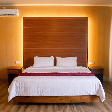Christika Homestay Labuan Bajo Eksteriør bilde