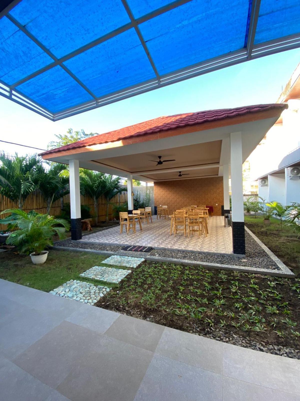 Christika Homestay Labuan Bajo Eksteriør bilde